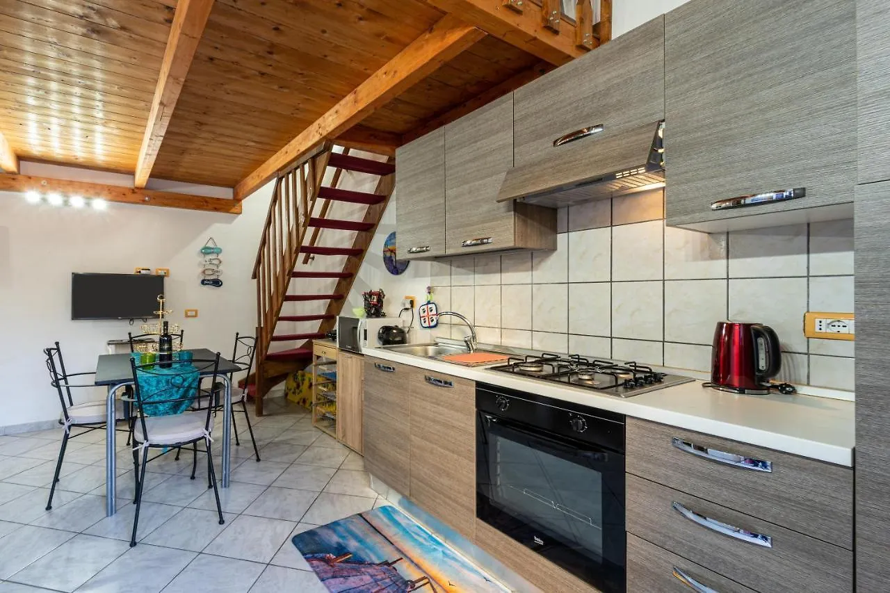 Semesterbostad Casa Ornella Villa Nebida Italien